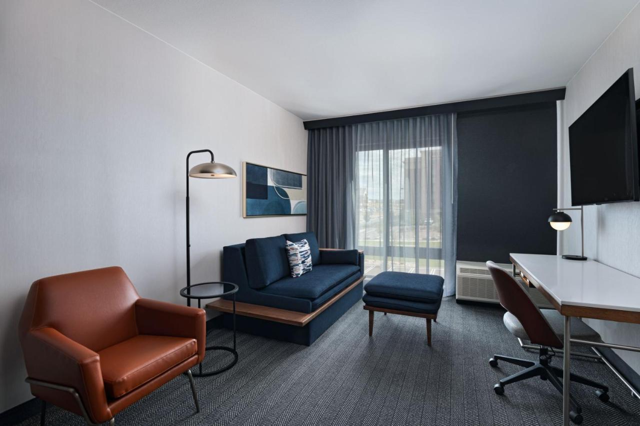 מלון Courtyard By Marriott Colorado Springs North, Air Force Academy מראה חיצוני תמונה