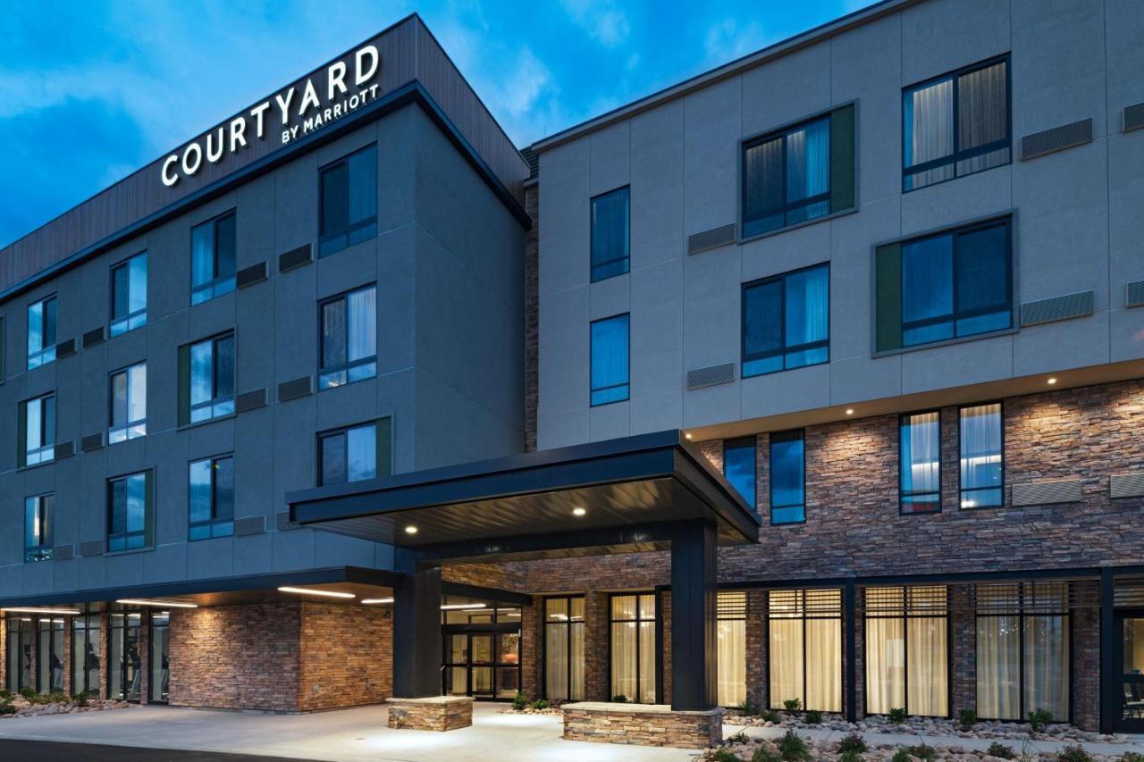 מלון Courtyard By Marriott Colorado Springs North, Air Force Academy מראה חיצוני תמונה